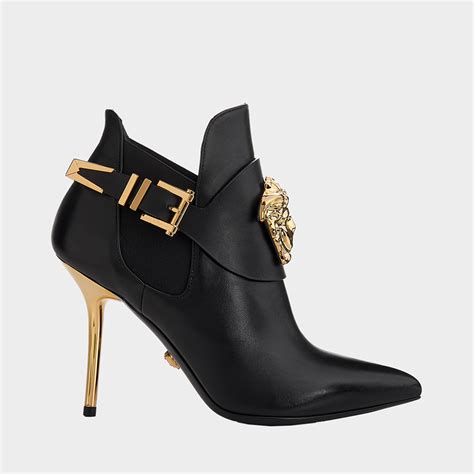 palazzo versace residences|versace palazzo high heels.